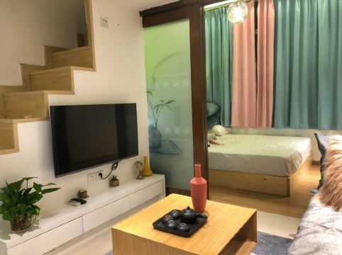 cathykong公寓（紅棉道分店）