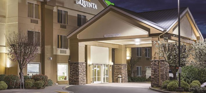 Spark by Hilton Central Point Medford Отели в г. Джексон