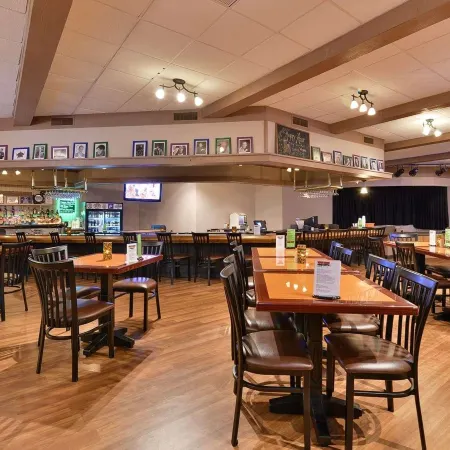AmericInn by Wyndham la Crosse Riverfront Conference Center
