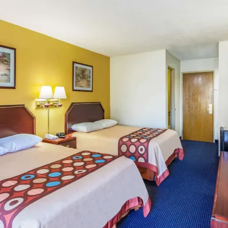 Super 8 by Wyndham Morristown/South