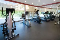 Ramada by Wyndham Burbank Airport - Kuntosalit