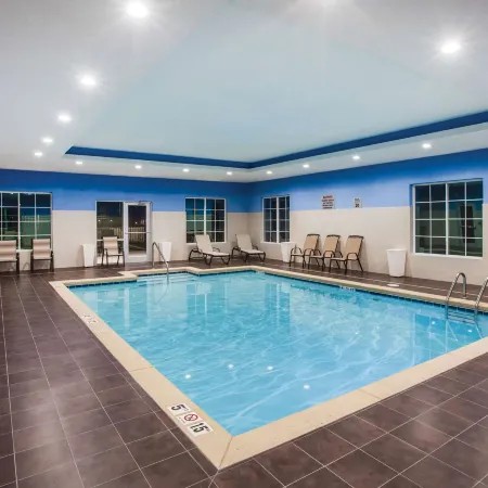 La Quinta Inn & Suites by Wyndham Owasso
