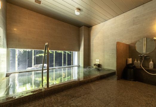 5. 슈퍼 호텔 시코..