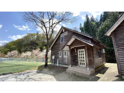 Kami Yuland Hotel di Kami