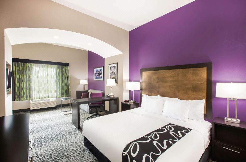 La Quinta Inn & Suites by Wyndham Baton Rouge Denham Springs
