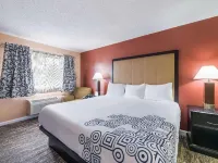 Rodeway Inn Modesto Near Downtown Hotels in Modesto