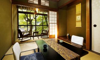 Heihachi Tea House Inn