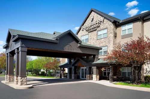 Country Inn & Suites by Radisson Albertville Near Outlet Mall