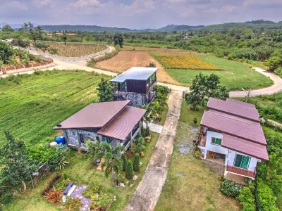 Chill at Hill Hotels near Wat Hua Pang