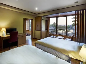 Sarusawaike Yoshidaya