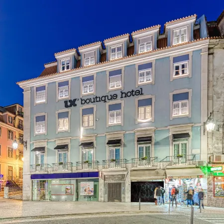 LX Boutique Hotel Отели рядом с достопримечательностью «Площадь Луиша Камоэша»