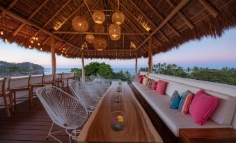 Sayulinda Hotel