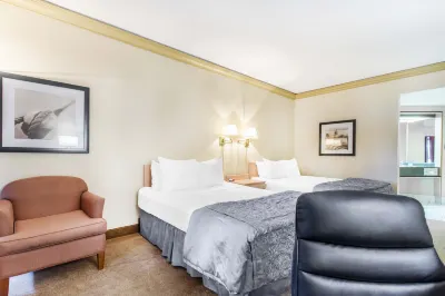 Travelodge by Wyndham Trois-Rivieres Các khách sạn gần Parc des Sarcelles