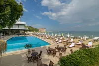 The Palace Hotel, Sunny Day - 5-Star