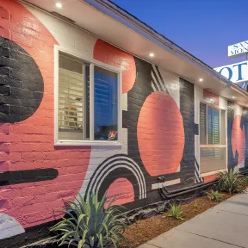 Santa Monica Hotel Hotels near Mt Olive Lutheran Church