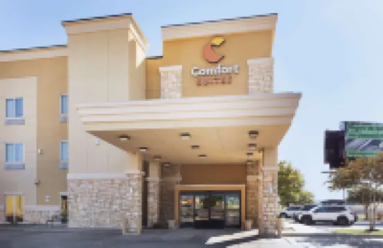 Comfort Suites West Dallas - Cockrell Hill Hotels in Dallas County