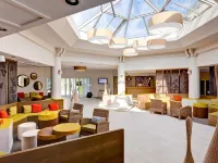 Garrigae Domaine de l'Esterel - Piscine & Spa Cinq Mondes