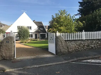 Lavoisier - Guingamp Hotels in Guingamp