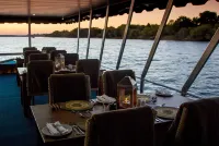 Zambezi Family Lodge - Leopard Room