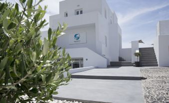 May Seven Suites - Adults Only