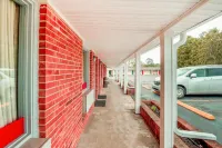 OYO Hotel Durham West Hills Hotels in Hillsborough