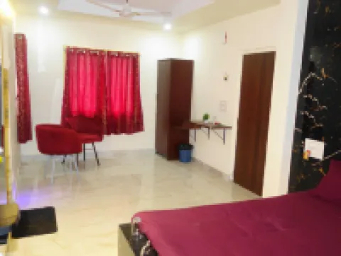 Hotel Hcb (Hemo Chandra Bhawan) Hotels in Ganjam
