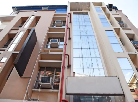 Diamond Plaza Hotels near Jorasanko Thakurbari