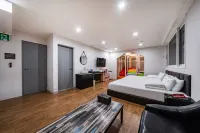 Pino Hotel (Pino Hotel), Buk-Myeon, Changwon - Moteles