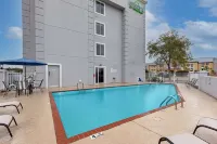Wingate by Wyndham Hattiesburg - Pools