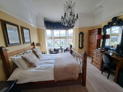 The Ambassador Townhouse