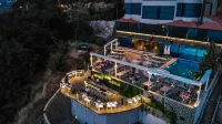 Bay Lodge Boutique Hotel Hotels near Amwaj Center