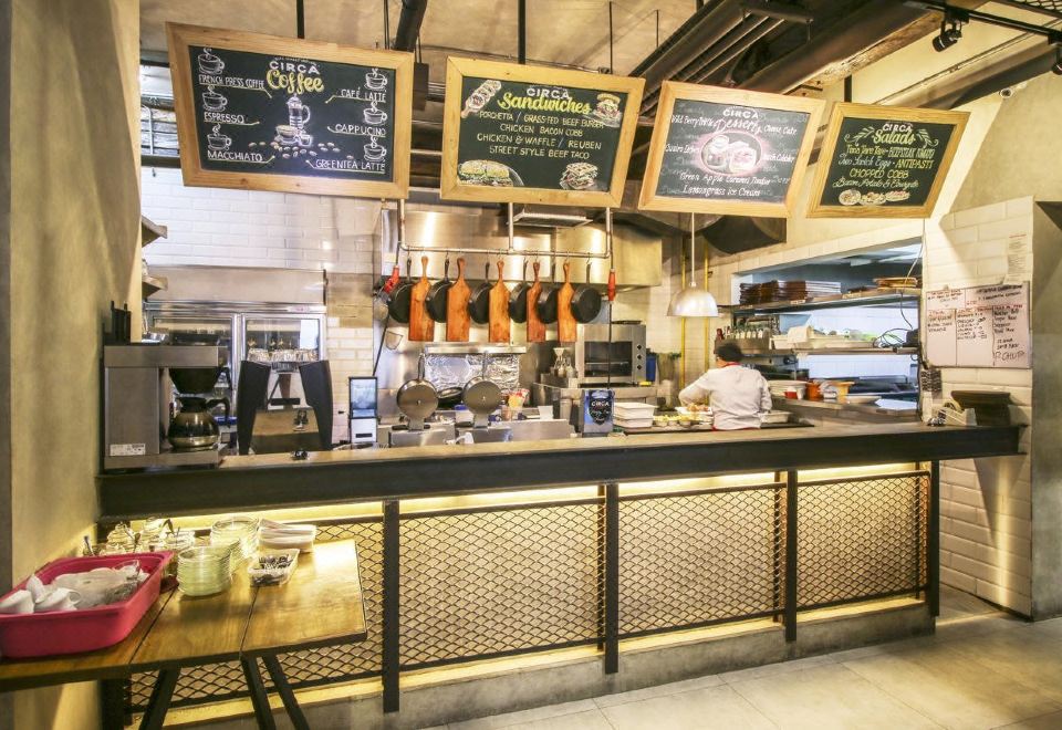 3. 레드 플래닛 카..