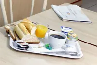 Premiere Classe Compiegne - Jaux - breakfast