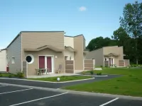 Hôtel les Voisins Beaucemaine
