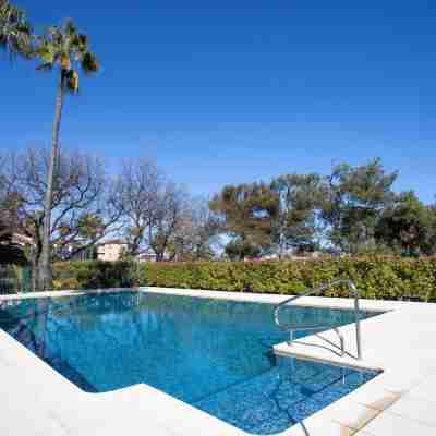 Les Coralines Fitness & Recreational Facilities