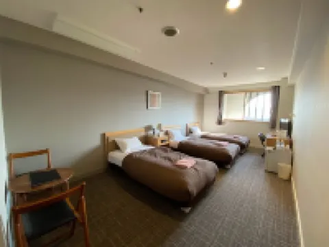 瀬戸大橋温泉 やま幸 のホテル