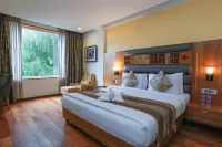 Renest Dunsvirk Court, Mussoorie 무소리에 호텔