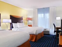 Fairfield Inn & Suites Charlotte Arrowood Hotels near Arrowood
