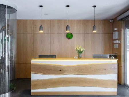 Chernichnyi Bereg  Hotel Отели в г. Сестрорецк