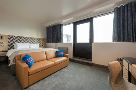 Sandman Signature Glasgow Hotel Отели рядом с достопримечательностью «Глазго Некрополис»