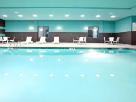 Holiday Inn Express & Suites NORFOLK AIRPORT by IHG Hotels in Norfolk