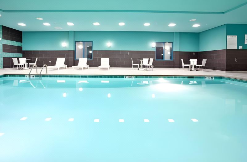 Holiday Inn Express & Suites Norfolk Airport by IHG photo 2