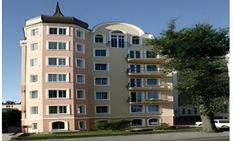 Hotel Polaris