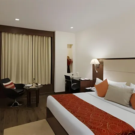 Hotel DS Clarks Inn Gurgaon