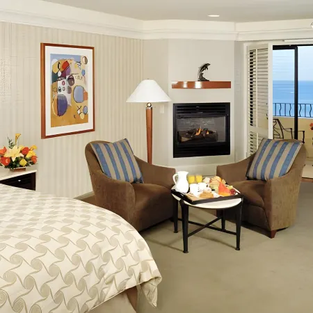 Monterey Bay Inn