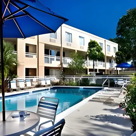 Baymont by Wyndham Gainesville I-75