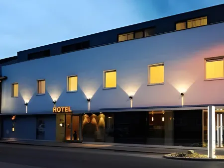 Heinhotel Vienna Airport