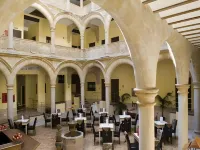 Hotel Cetina Palacio de Los Salcedo - breakfast