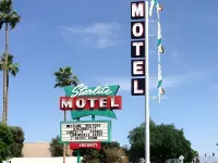 Starlite Motel
