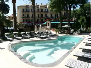 Hotel Metropole